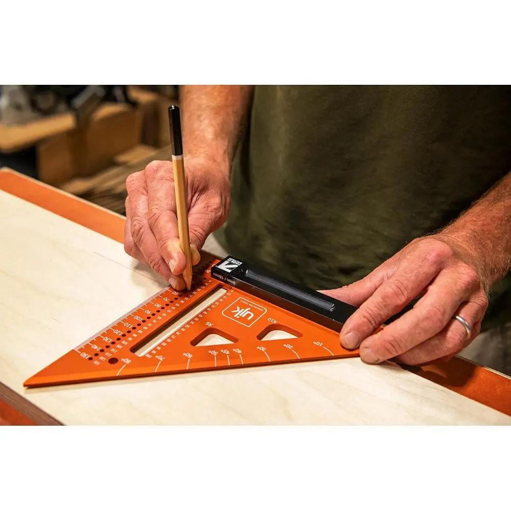 UJK-Professional-Woodworkers-Marking-Square-150mm-2