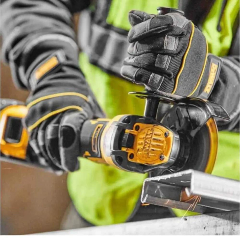 DeWalt Hammer Drill & Angle Grinder Combo | DCD796P2 & DCG409NT - Image 5