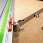 UJK  Expanding 20mm Dogs - 30mm Height (Pkt 2) - Thumbnail Image 2