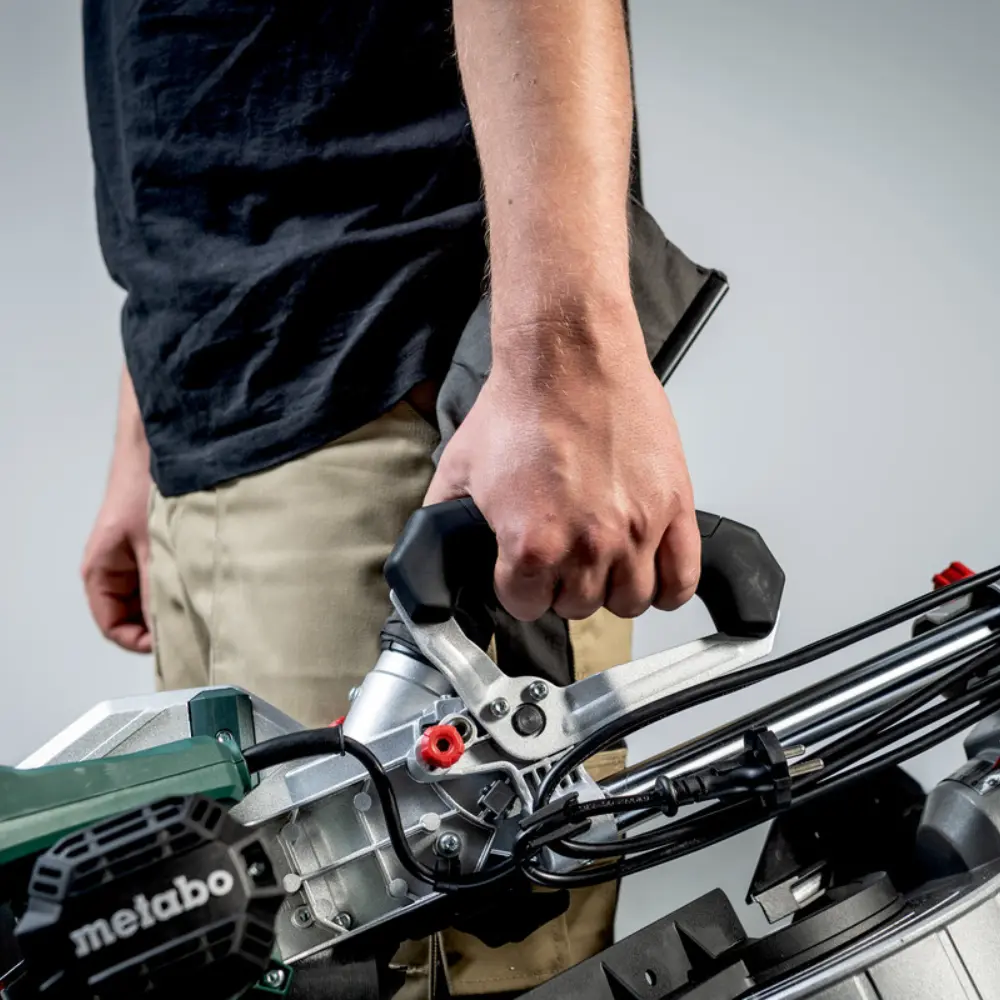Metabo KGS 305 M (613305000) Mitre Saw