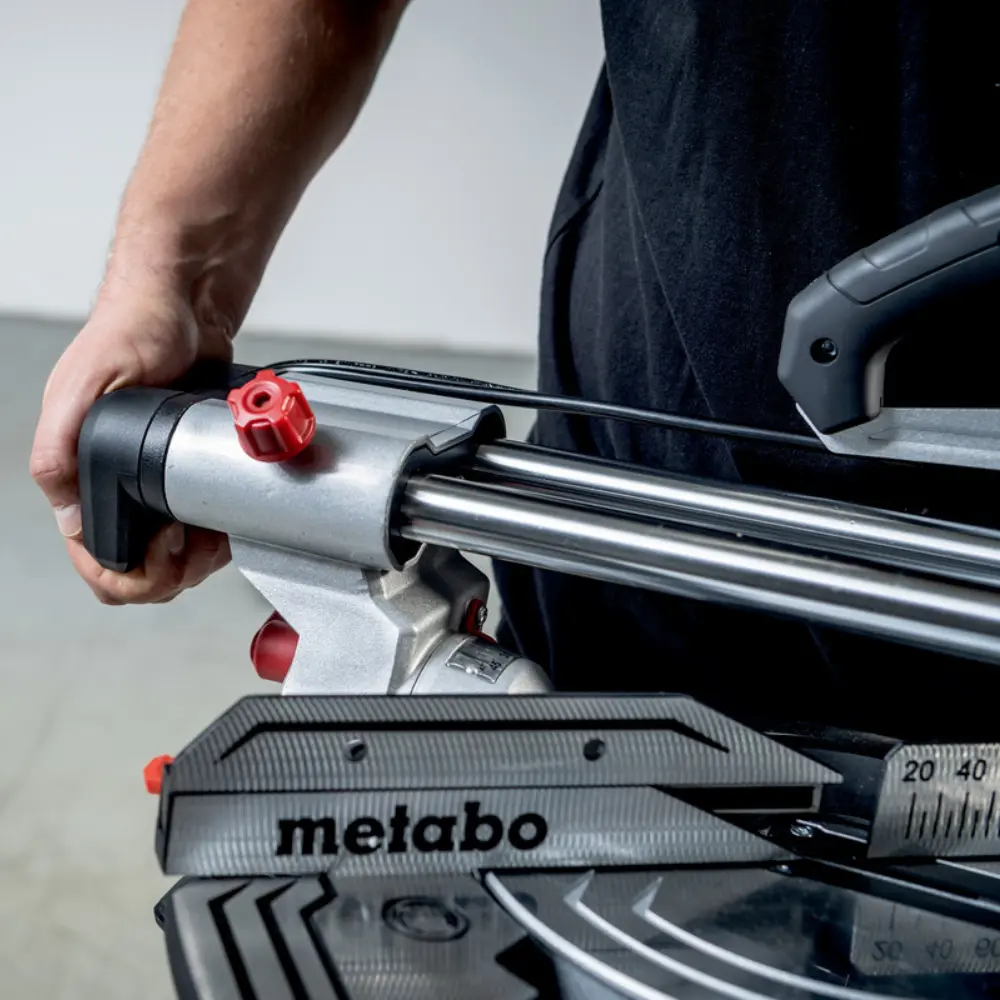 Metabo KGS 305 M (613305000) Mitre Saw