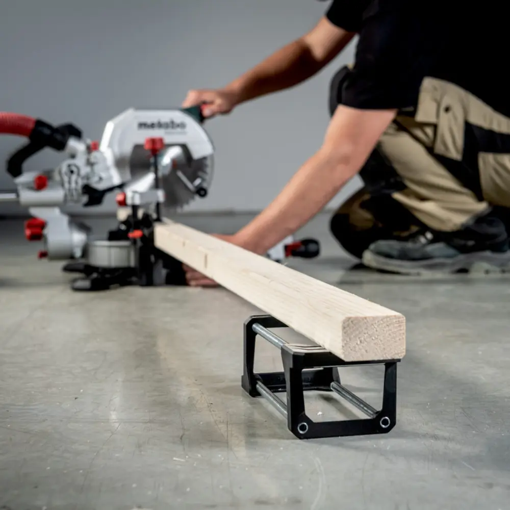 Metabo KGS 305 M (613305000) Mitre Saw - Image 8