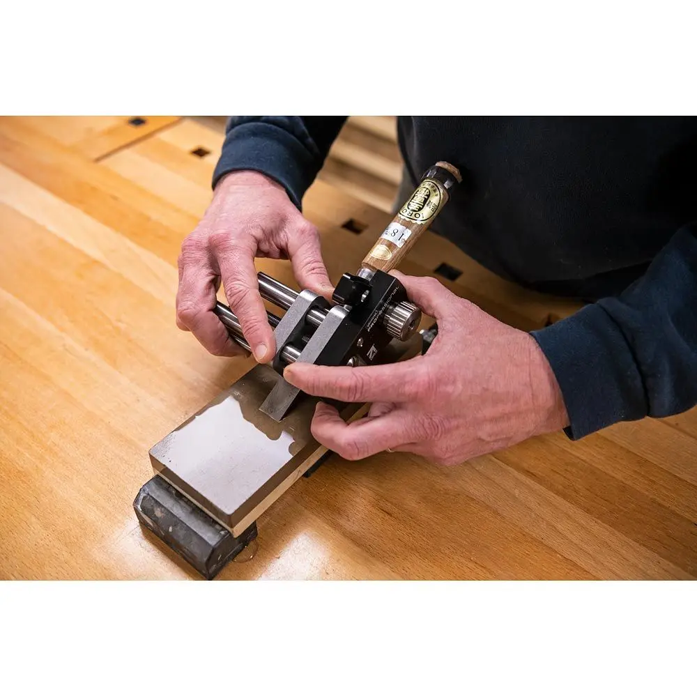 Axminster Professional Honing & Bevel Guide Package | Colours may vary - Image 3